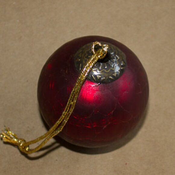 Victorian style exquisite bobble - Picture 2 of 4